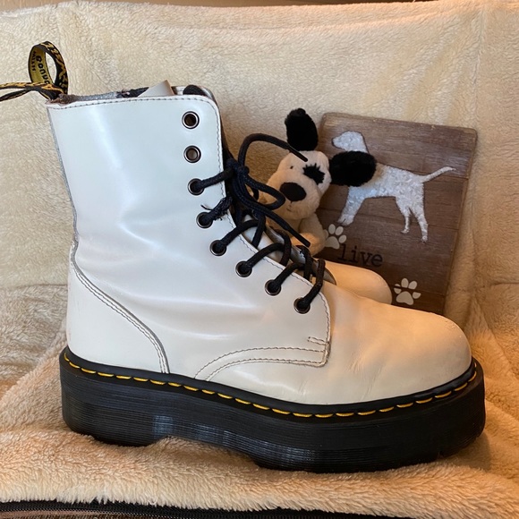 SOLD SOLD SOLD Dr Martens JADON Leather Boots 🤍🖤 - Picture 2 of 9